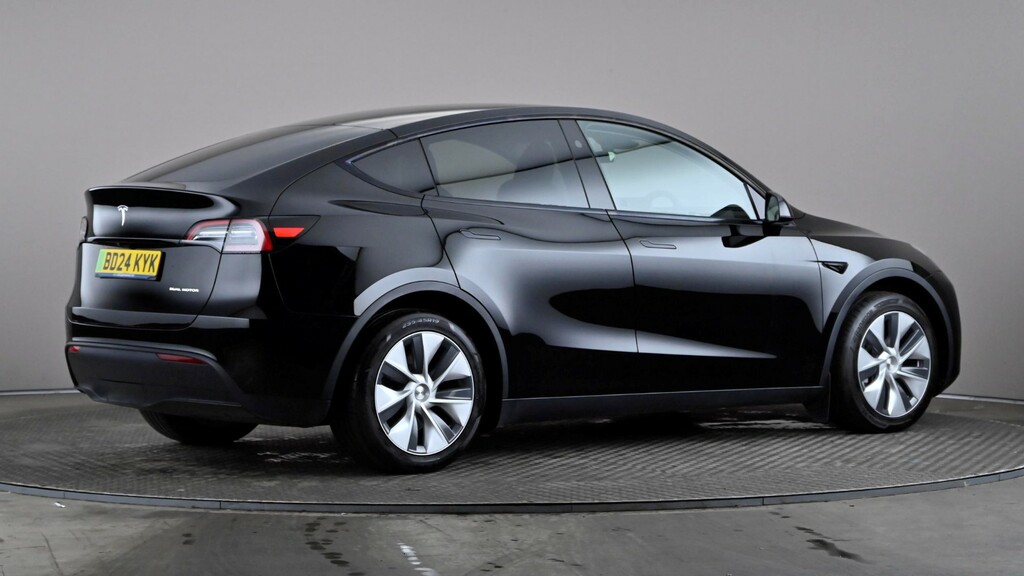 Tesla Model Y Long Range Awd Black #6