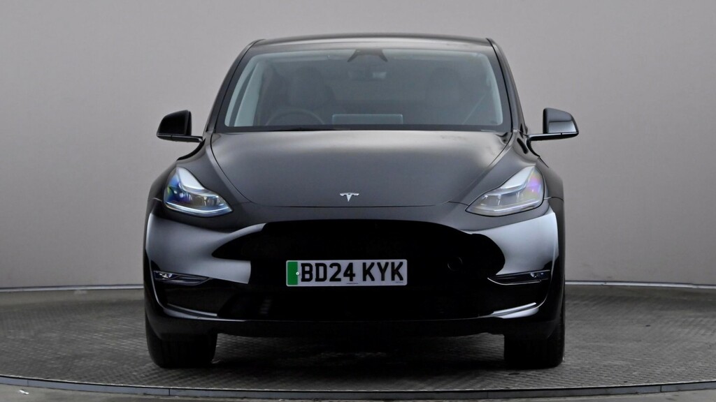 Tesla Model Y Long Range Awd Black #2