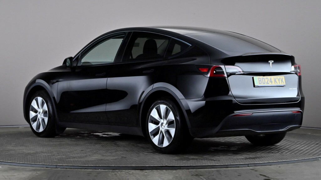 Tesla Model Y Long Range Awd Black #4