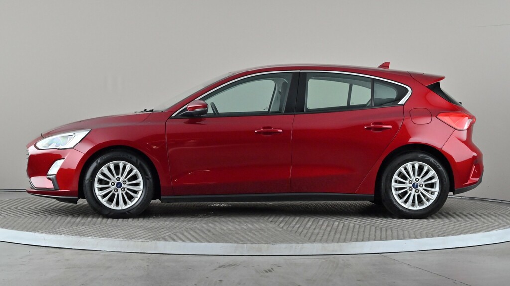 Ford Focus 1.0 Ecoboost 125 Titanium Red #3