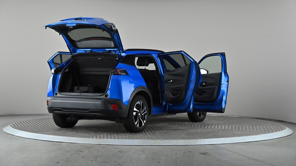 Peugeot e-2008 Suv Black #12