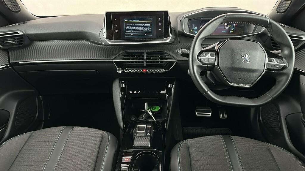 Peugeot e-2008 Suv Black #13