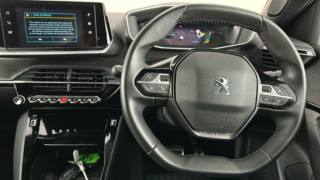 Peugeot e-2008 Suv Black #14