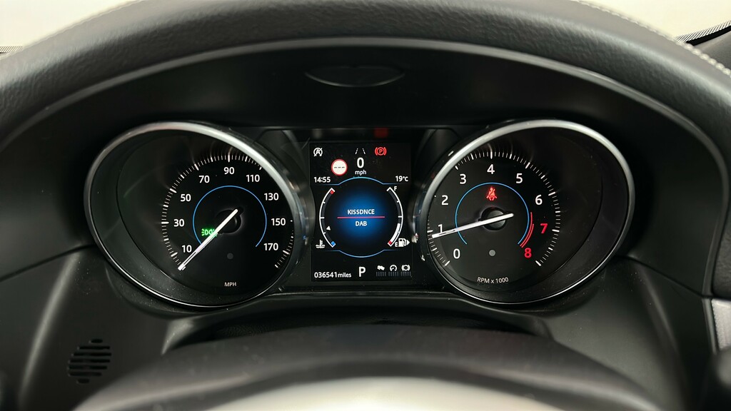 Jaguar XF Portfolio Black #15