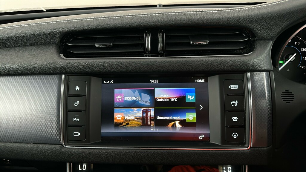 Jaguar XF Portfolio Black #16
