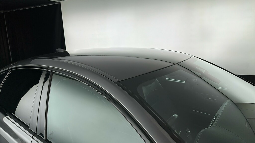Jaguar XF Portfolio Black #21