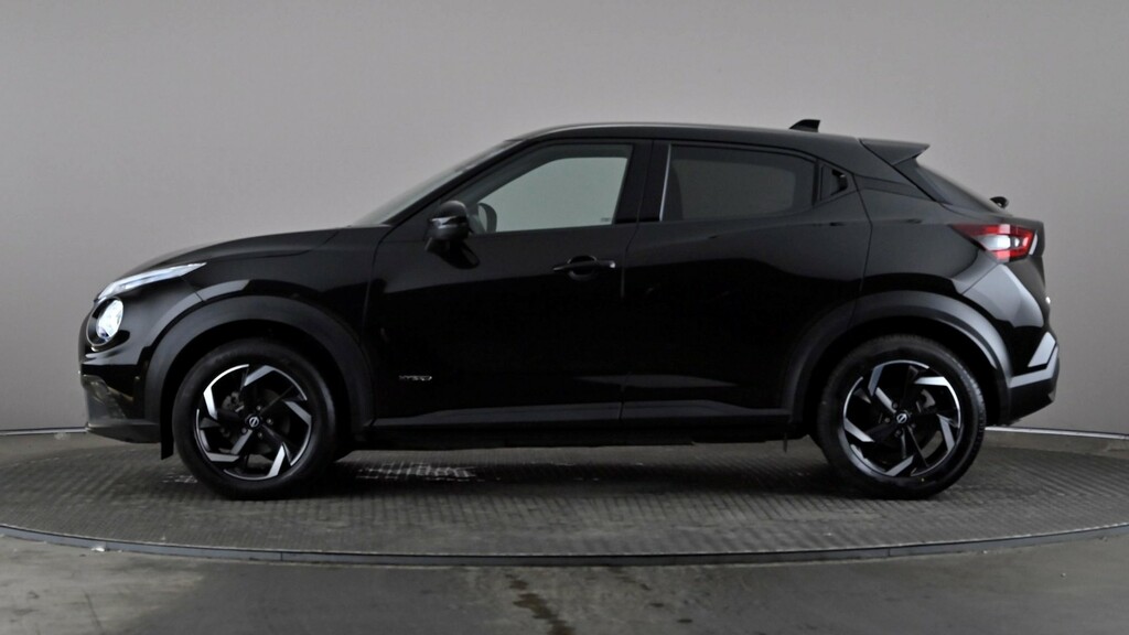 Nissan Juke Tekna Grey #3
