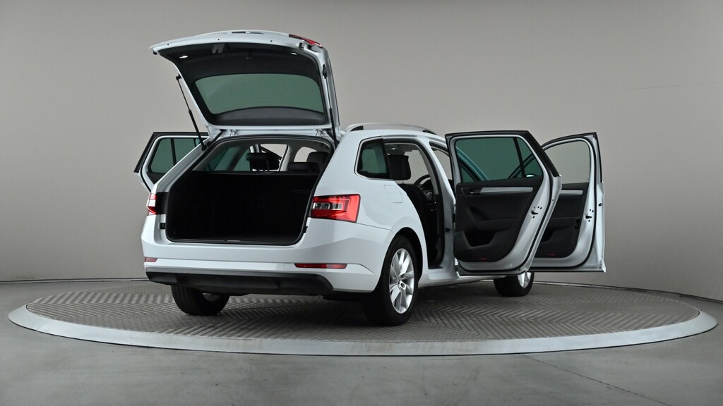Skoda Superb 2.0 Tdi Cr Se Technology Black #12