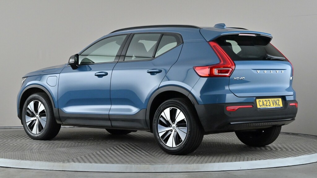 Volvo XC40 1.5 T4 Recharge Phev Plus Dark Blue #4