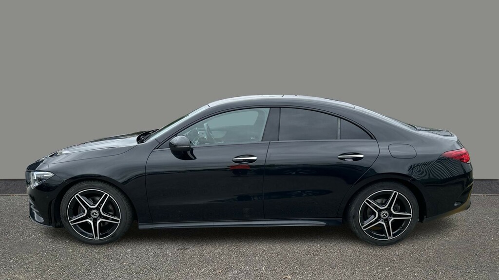 Mercedes-Benz CLA Class Cla 180 Amg Line Premium Tip Black #3