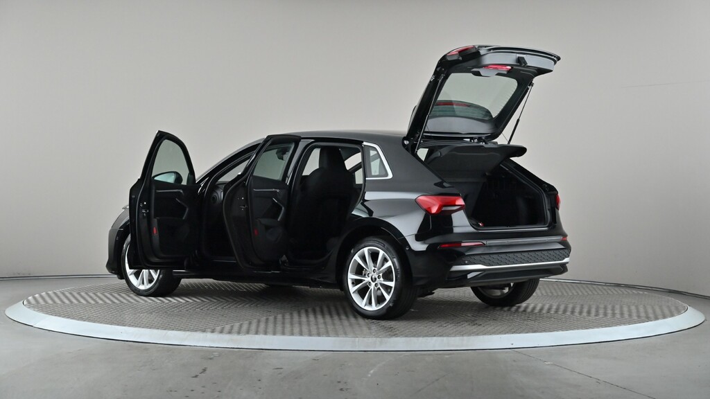 Audi A3 1.5 Tfsi E 204 S Line S Tronic 2025 White #10