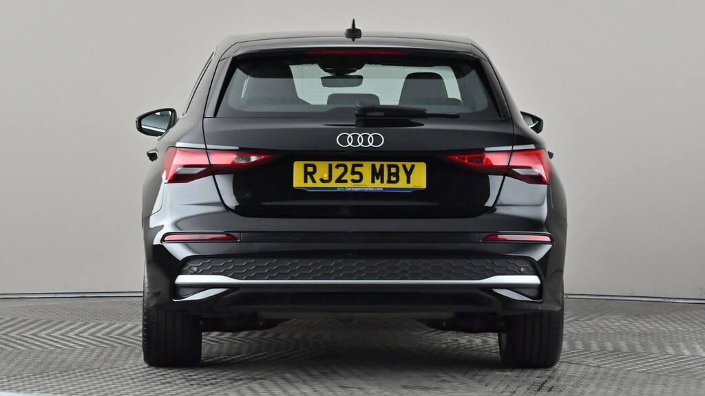 Audi A3 40 Tfsi E Sport S Tronic Black #5