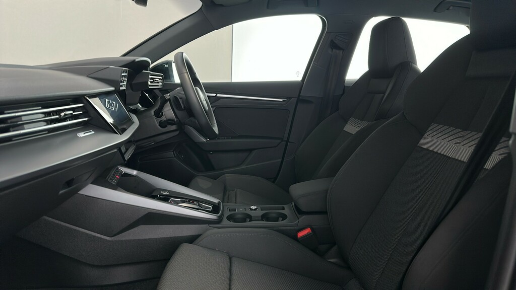 Audi A3 1.5 Tfsi E 204 S Line S Tronic 2025 White #17