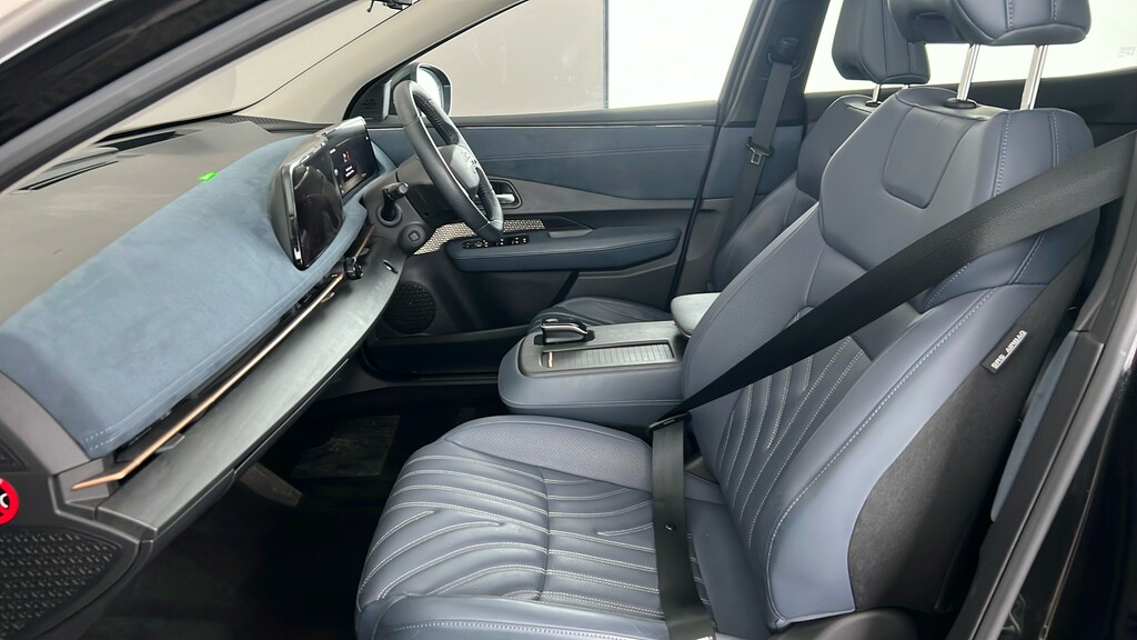 Nissan Ariya E-4orce Evolve Grey #17