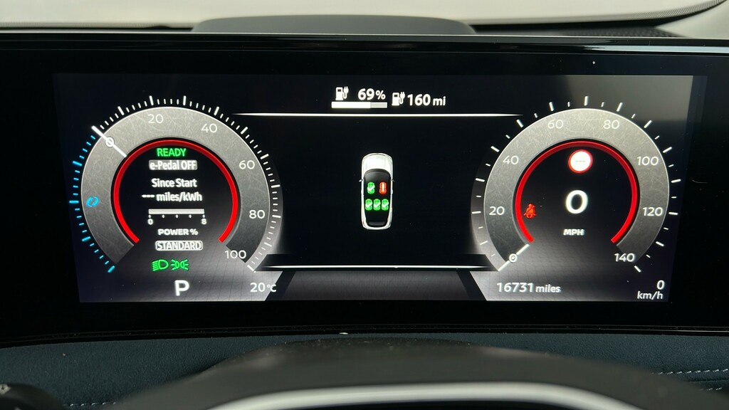 Nissan Ariya E-4orce Evolve Grey #15