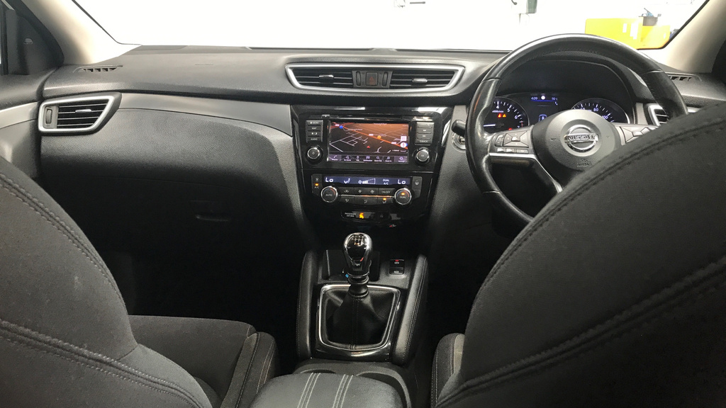 Nissan Qashqai Automatic #32