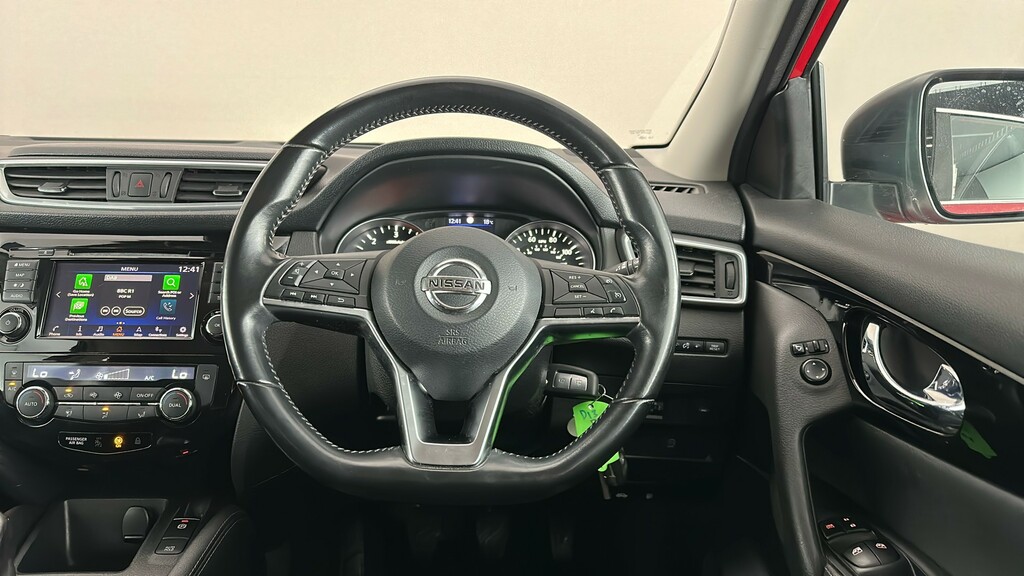 Nissan Qashqai Dig-t Tekna Plus Silver #14