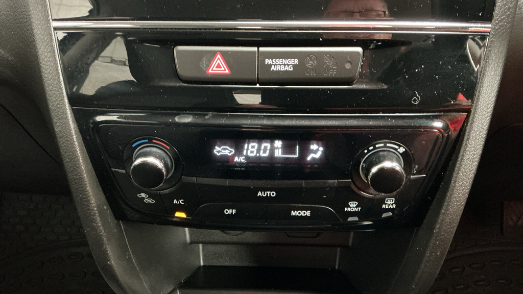 Suzuki Vitara Vitara Sz5 Boosterjet Red #63