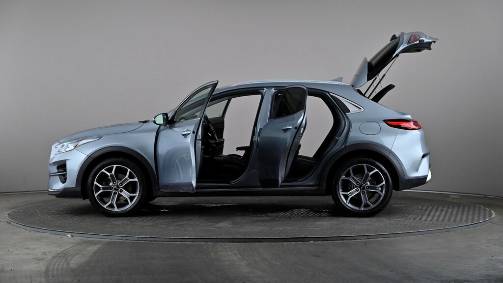 Kia Xceed 1.5 T-gdi Isg 3 White #9