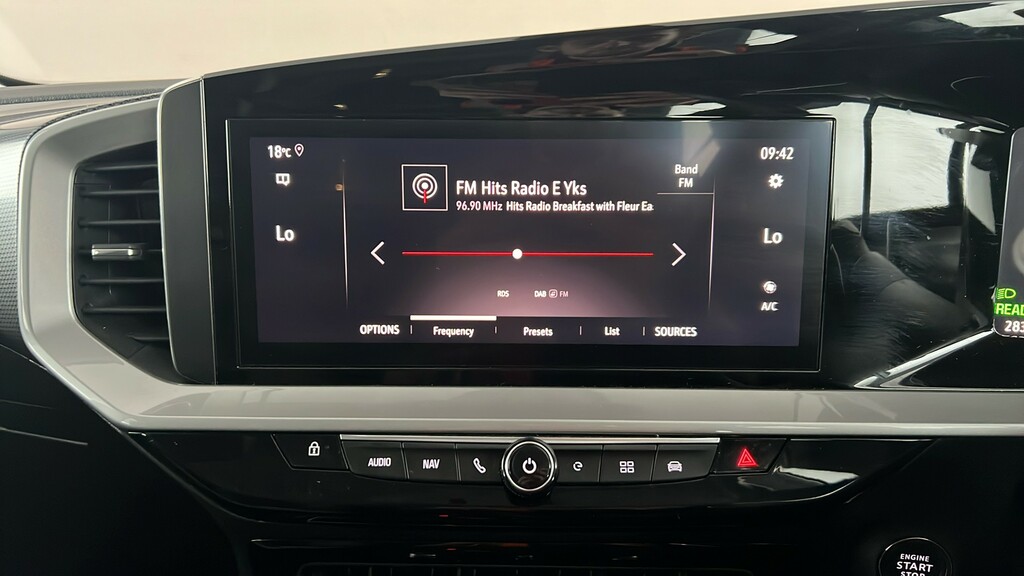 Vauxhall Mokka-e 100Kw Ultimate 50Kwh Red #16
