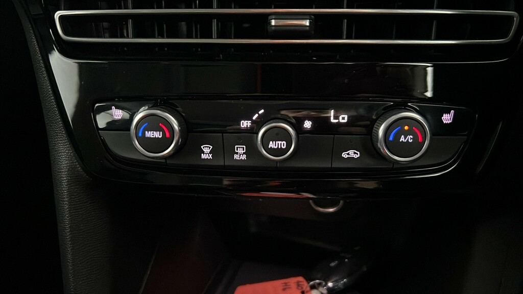 Vauxhall Mokka-e 100Kw Ultimate 50Kwh Red #25