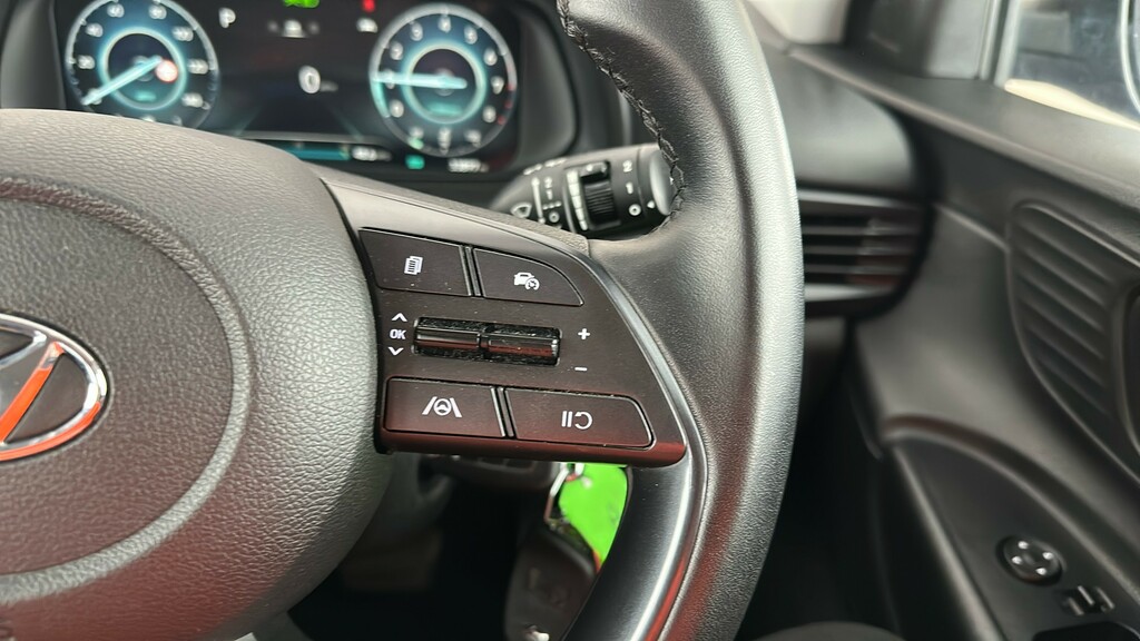 Hyundai I20 Premium Green #30