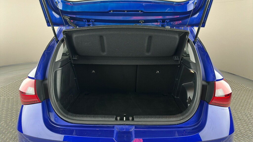 Hyundai I20 Premium Green #22