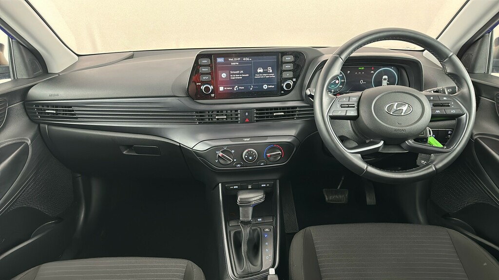 Hyundai I20 Premium Green #13