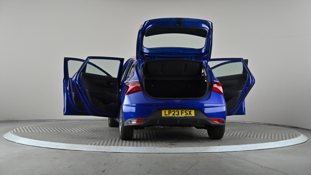 Hyundai I20 Premium Green #11