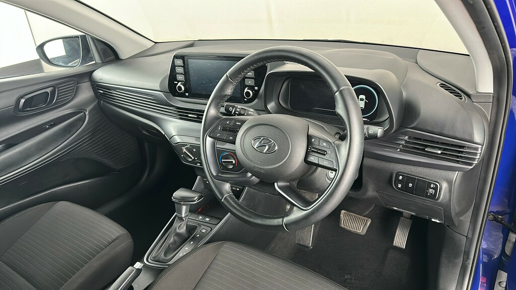Hyundai I20 Premium Green #32