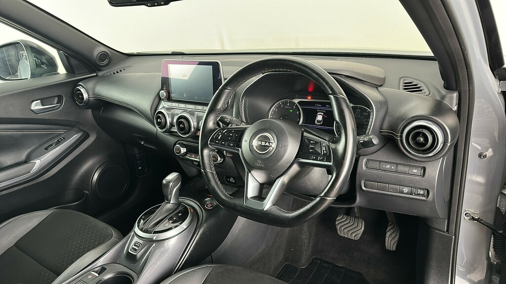 Nissan Juke Dig-t N-connecta Grey #32