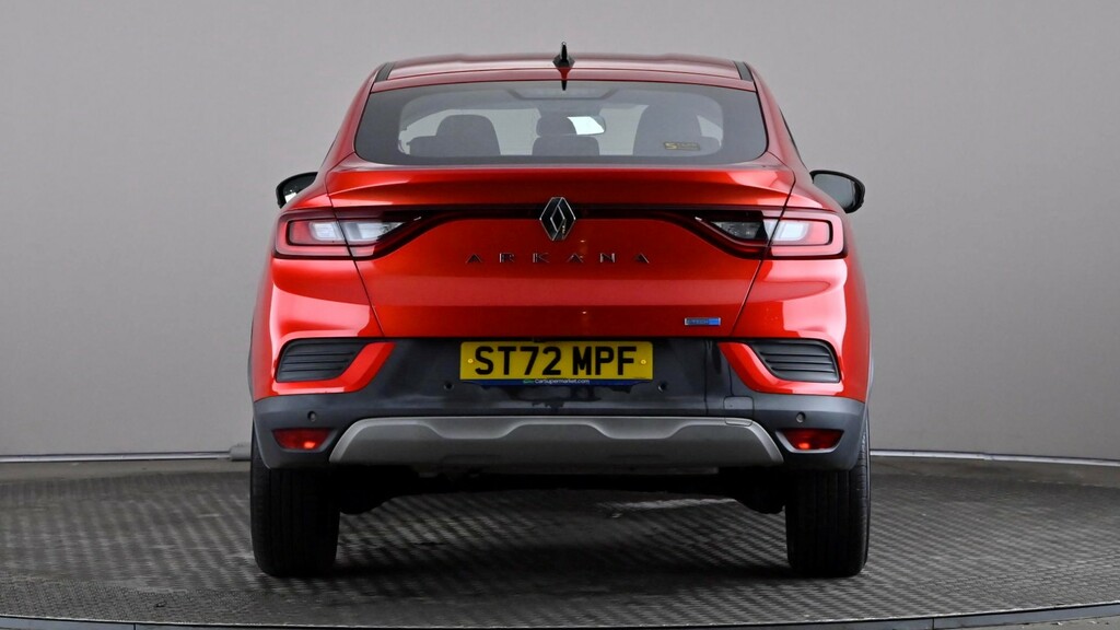 Renault Arkana 1.6 E-tech Hybrid 145 Iconic Red #5