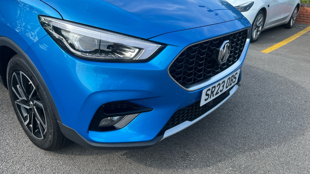 MG ZS 1.0T Gdi Exclusive Red #12
