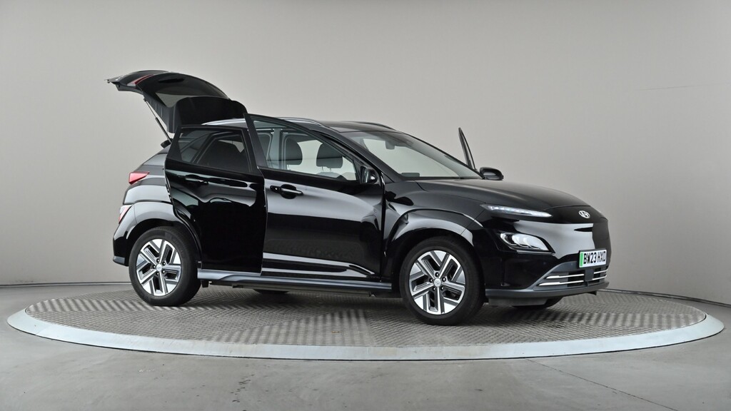 Hyundai Kona Premium Red #7