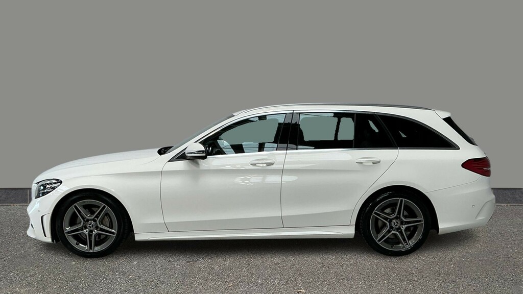Mercedes-Benz C Class C220d Amg Line 9G-tronic KM69FXR White #3