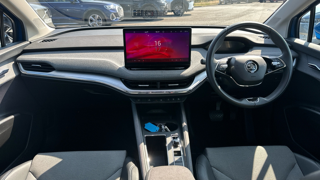 Skoda ENYAQ Suv Blue #16