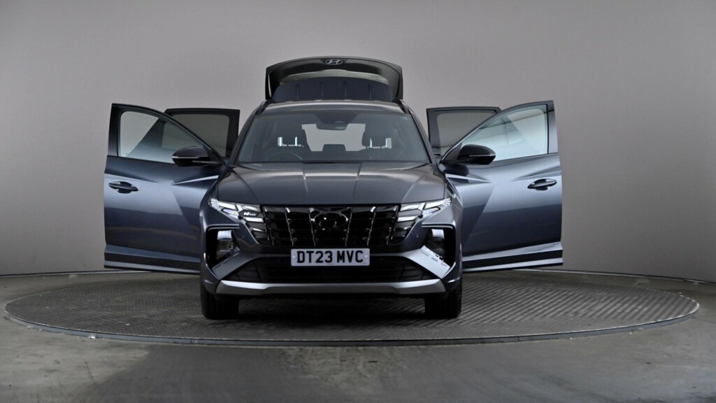 Hyundai Tucson Ultimate Black #8