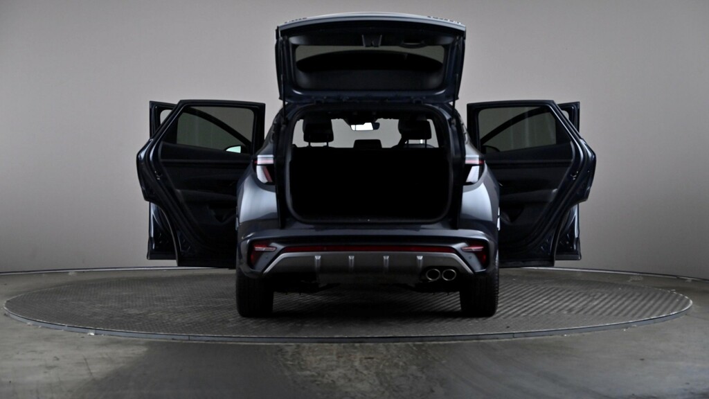 Hyundai Tucson Ultimate Black #11