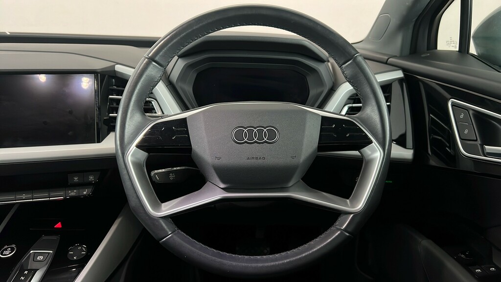 Audi Q4 E Tron Q4 E-tron Sportback 35 Sport Grey #15