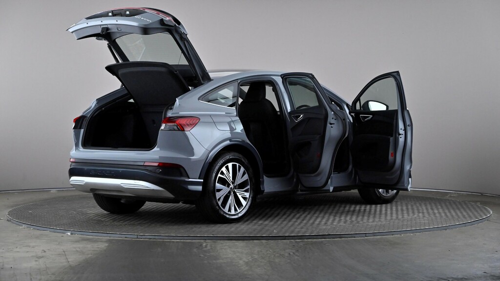 Audi Q4 E Tron Q4 E-tron Sportback 35 Sport Grey #12