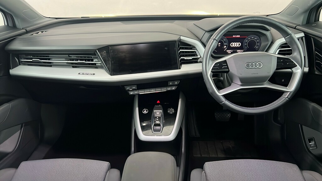 Audi Q4 E Tron Q4 E-tron Sportback 35 Sport Grey #13