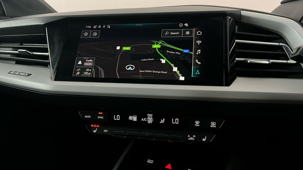Audi Q4 E Tron Q4 E-tron Sportback 35 Sport Grey #17