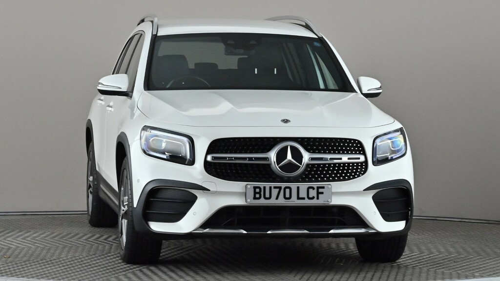 Mercedes-Benz GLB Class Glb 220D 4Matic Amg Line Premium 8G-tronic White #2