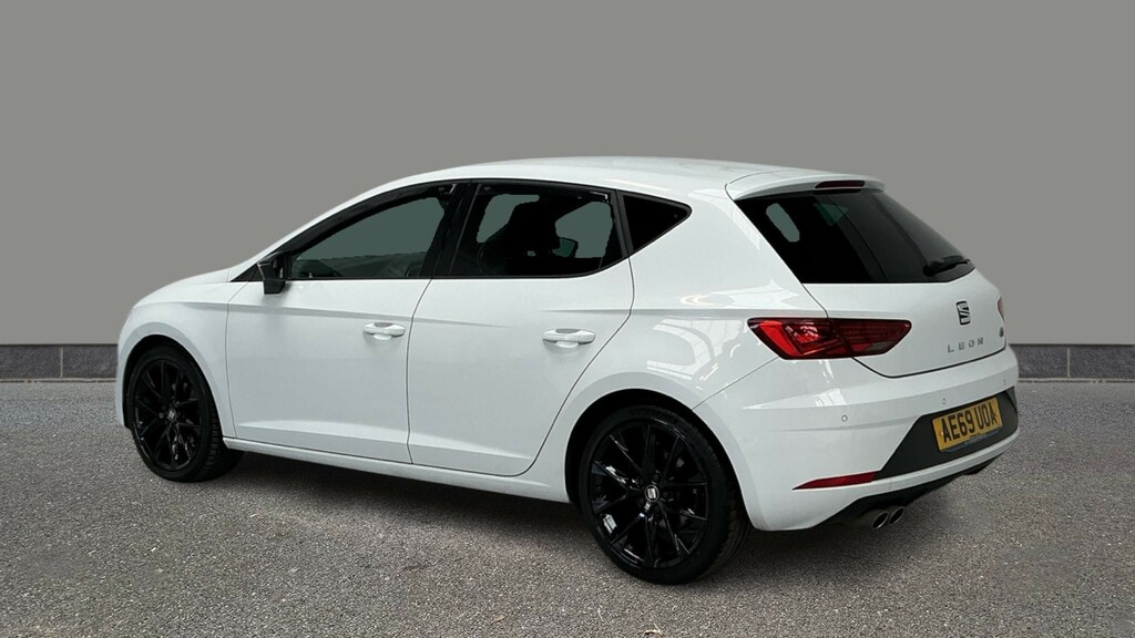 Seat Leon 1.5 Tsi Evo Fr Black Edition Ez White #4