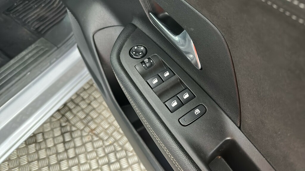 Vauxhall Mokka-e 100Kw Elite Premium 50Kwh White #31