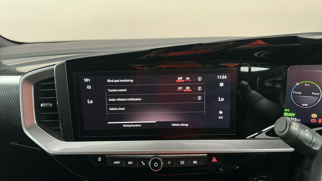 Vauxhall Mokka-e 100Kw Elite Premium 50Kwh White #16