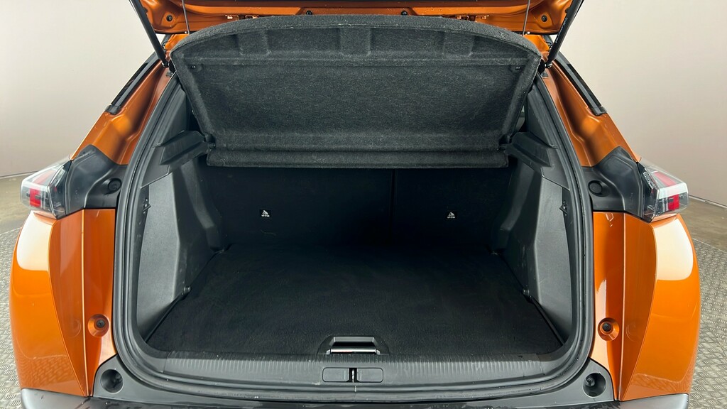 Peugeot 2008 Active Premium Grey #22