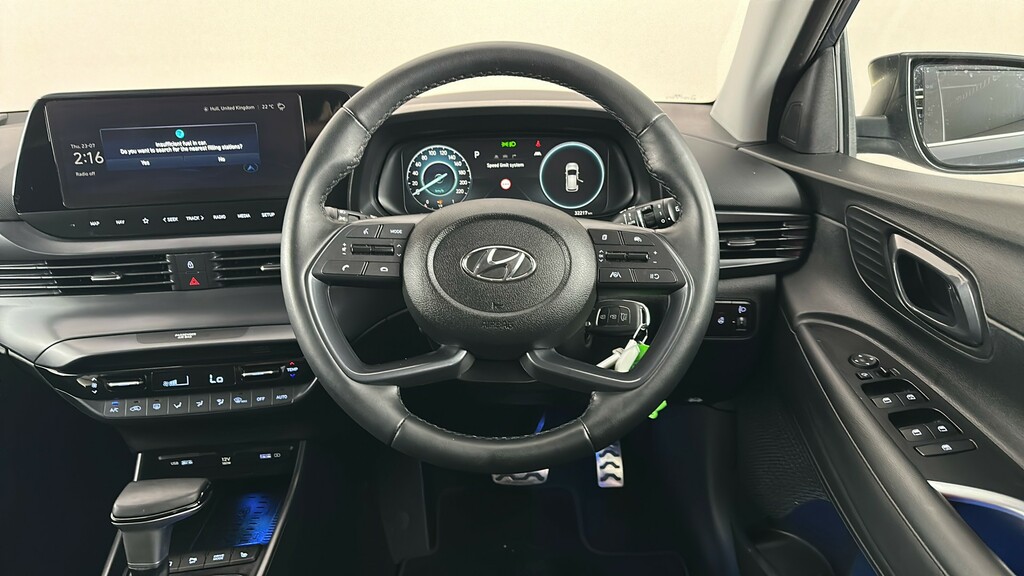 Hyundai Bayon Se Connect Red #14