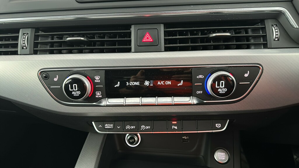 Audi A4 2.0T Fsi Black Edition S Tronic Black #28