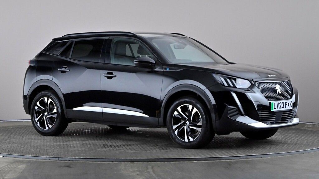 Peugeot e-2008 100Kw Gt 50Kwh Black
